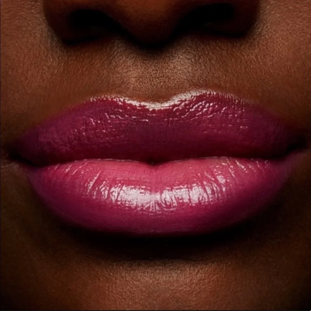 💋 MAC COSMETICS SHOT OF COLOUR LIP OIL  💋 Shade: OFFICE FLING (ELECTRIC PINK)